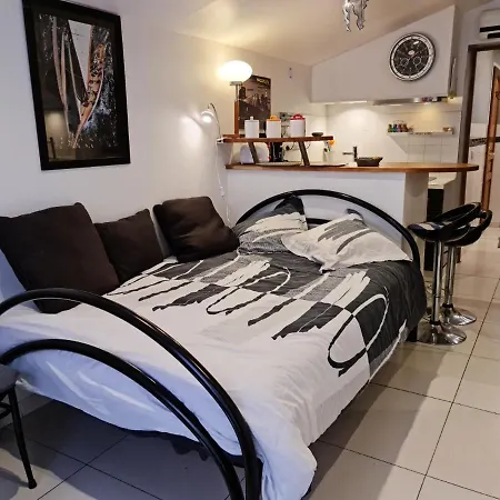 Redhouse Zen Roques (Haute-Garonne)